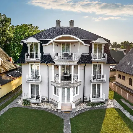 VillaBoglár-2